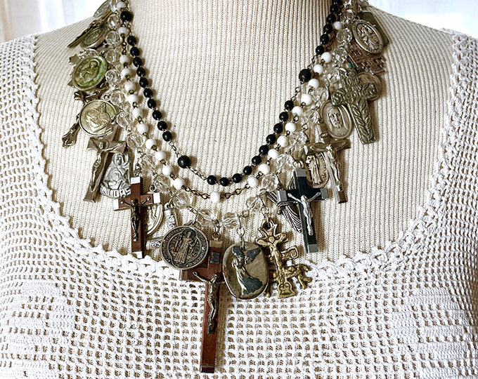 1880's Victorian Button Necklace – Vintage Button Jewelry By